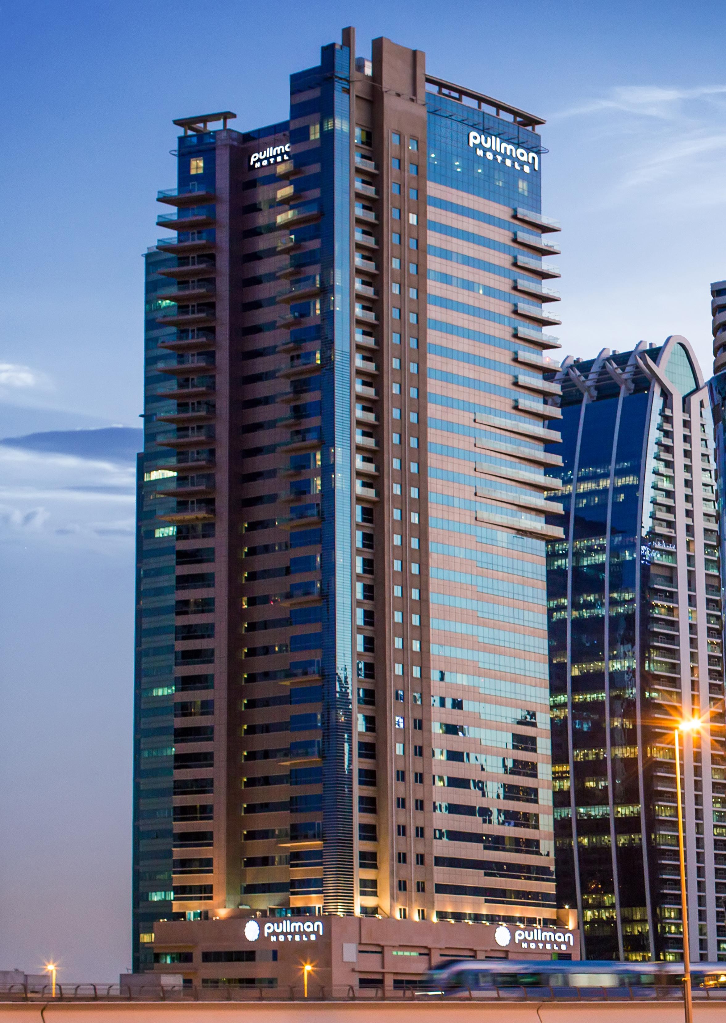 Pullman Dubai Jumeirah Lakes Towers Luaran gambar